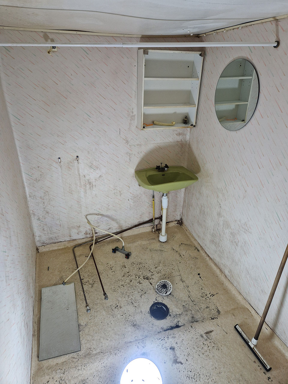 Urhem totalrenoverade badrum i Väring