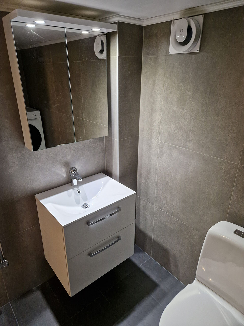 Urhem totalrenoverade badrum i Väring